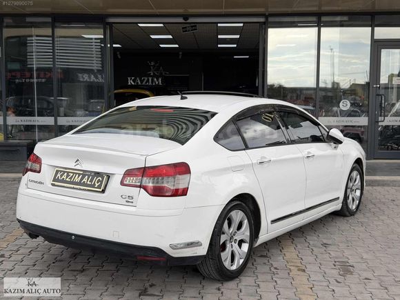 243 BİN KM DE CİTROEN C5 E-HDİ OTOMATİK SANROFLU/G.KAMERA