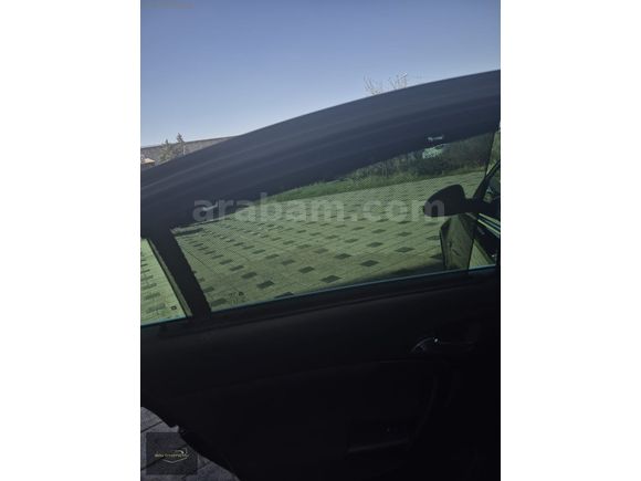 2016 MODEL 1,6 CDTI İNSİGNİA OTOMATİK HATASIZ 169 BİNDE DESİNG