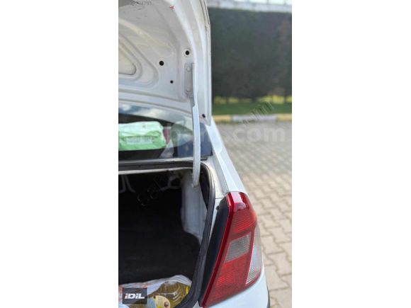 BAKIMLI RENAULT CLİO SEDAN 2004