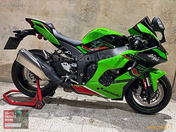 Galeriden Kawasaki Ninja ZX-10R 2023 Model Bursa 6.001 km Yeşil