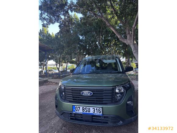 Sahibinden Ford Tourneo Courier 1.5 EcoBlue Titanium 2024 Model