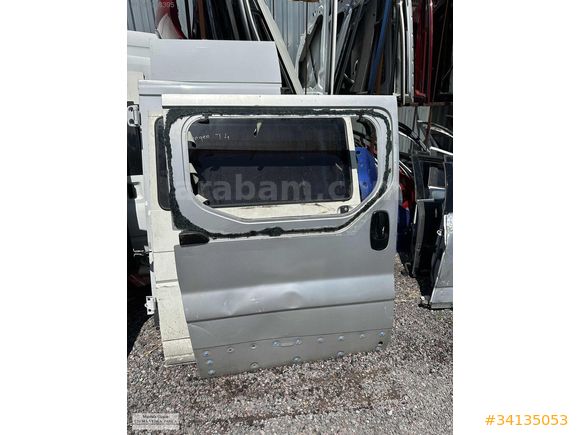 Renault trafic sürgülü kapı orijinal çıkma