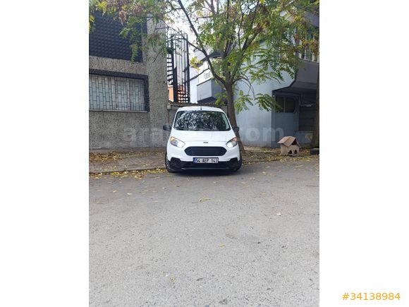 Sahibinden Ford Transit Courier 1.5 TDCi Trend 2020 Model  102.000 km Beyaz