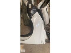 RENAULT CLİO 4 ORİJİNAL ÇIKMA SOL ÖN ÇAMURLUK AKSOYLAR OTO'DA