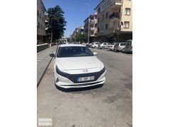 USTA RENT A CAR DAN KİRALIK ELENTRA