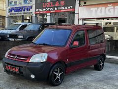 Galeriden Citroen Berlingo 1.6 HDi Combi SX 2007 Model Rize