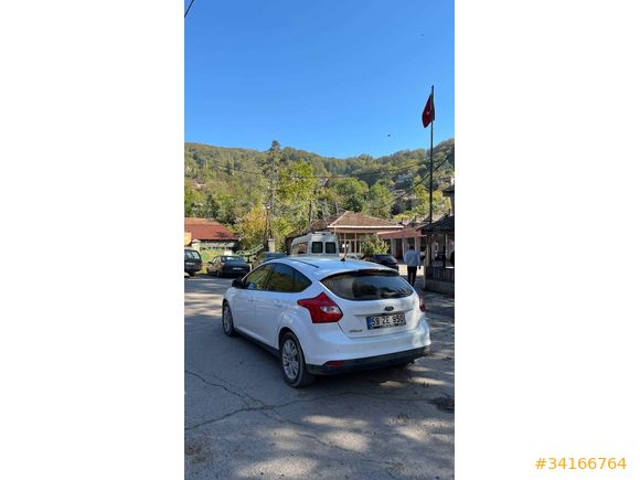 Sahibinden Ford Focus 1.6 Ti-VCT Style 2013 Model 