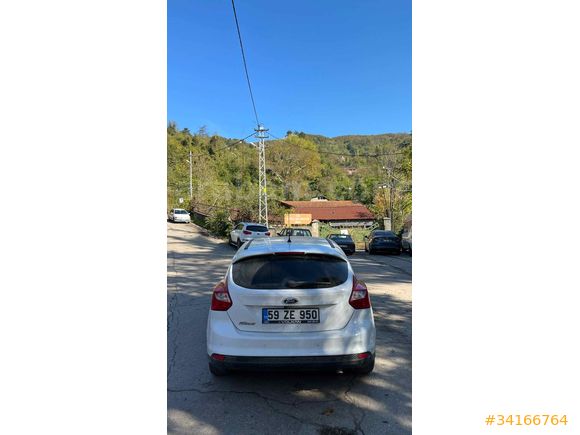 Sahibinden Ford Focus 1.6 Ti-VCT Style 2013 Model 