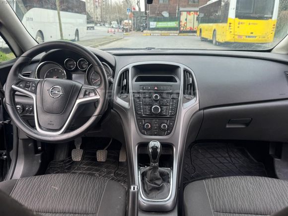 2017 OPEL ASTRA TEK PARÇA BOYALI