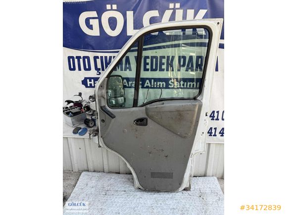 Renault Master 1 Sağ Ön Kapı ORJİNAL