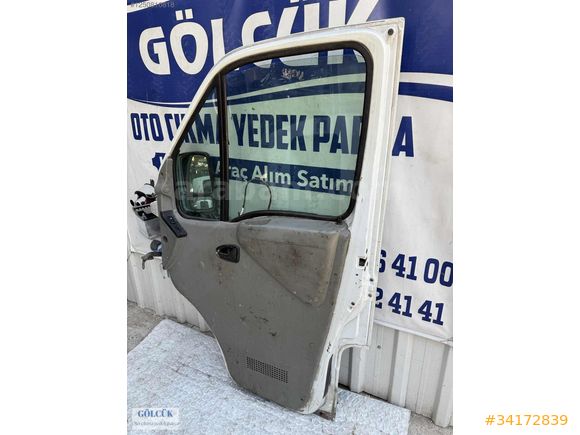Renault Master 1 Sağ Ön Kapı ORJİNAL