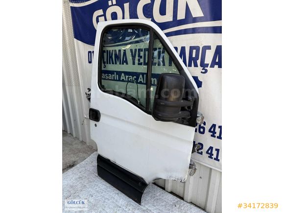 Renault Master 1 Sağ Ön Kapı ORJİNAL