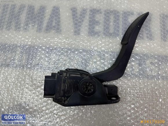8V21-9F836-AB Ford Courier Gaz Pedalı ORJİNAL