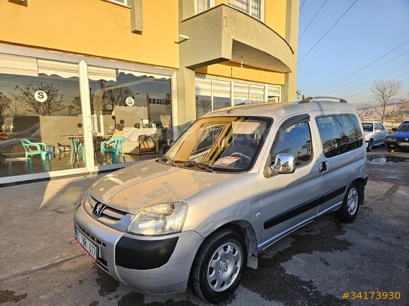 PEUGEOT PARTNER KLİMALI-ÇİFT SÜRGÜ-TEK KAPAK