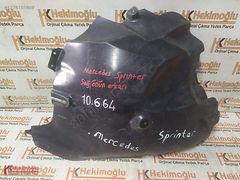 MERCEDES SPRİNTER DAVLUMBAZ SAĞ ÖNÜN ARKASI