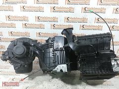 VW TRANSPORTER T5 T6 KALORİFER KAZANI VE MOTOTRU 7H1 820 021 B