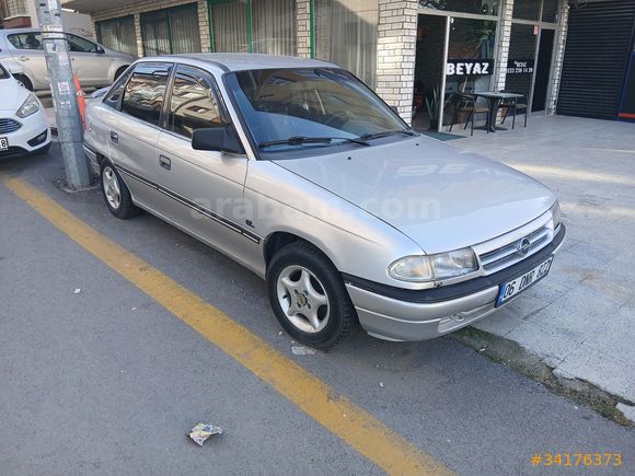 temız opel astra