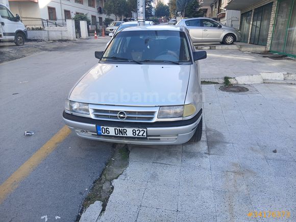 temız opel astra