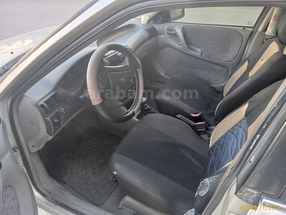 temız opel astra