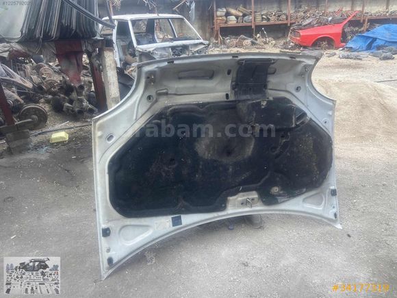 Renault Kango 1 ön kaput