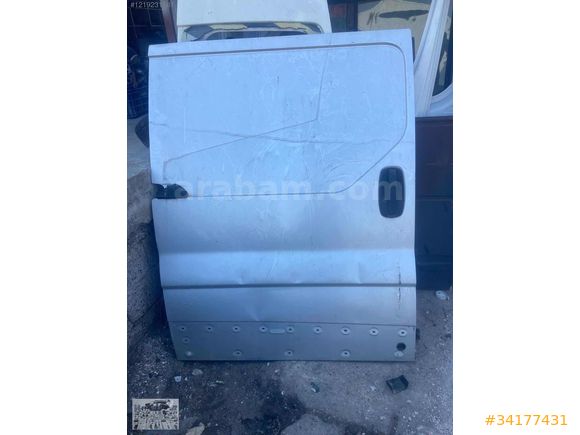 Renault trafik sağ sürgü kapı