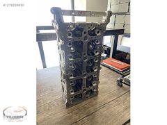 MERCEDES SPRİNTER 654 MOTOR SİLİNDİR KAPAK
