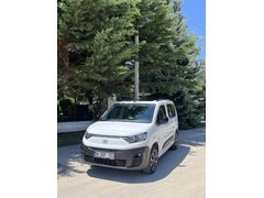 Sahibinden Fiat Doblo Combi 1.5 BlueHDi Premio Plus 2024 Model 