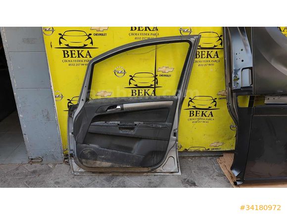 OPEL VİVARO SAĞ ÖN KAPI ÇIKMA ORJİNAL YEDEK PARÇA
