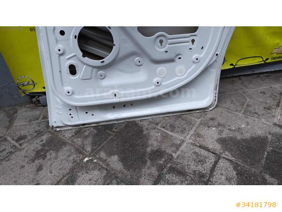 OPEL COMBO E SAĞ SÜRGÜLÜ KAPI BEYAZ ÇIKMA ORJİNAL YEDEK PARÇA