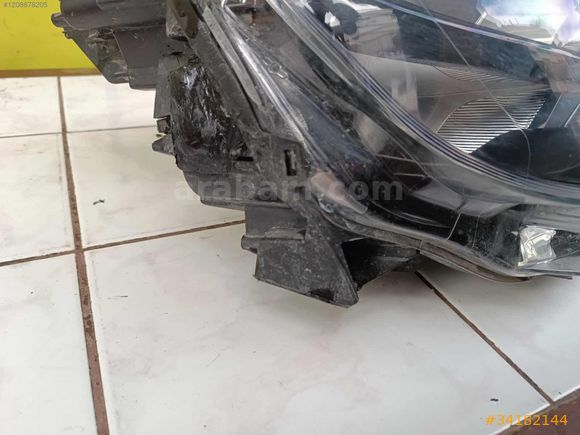 OPEL COMBO E SAĞ FAR ÇIKMA ORJİNAL YEDEK PARÇA
