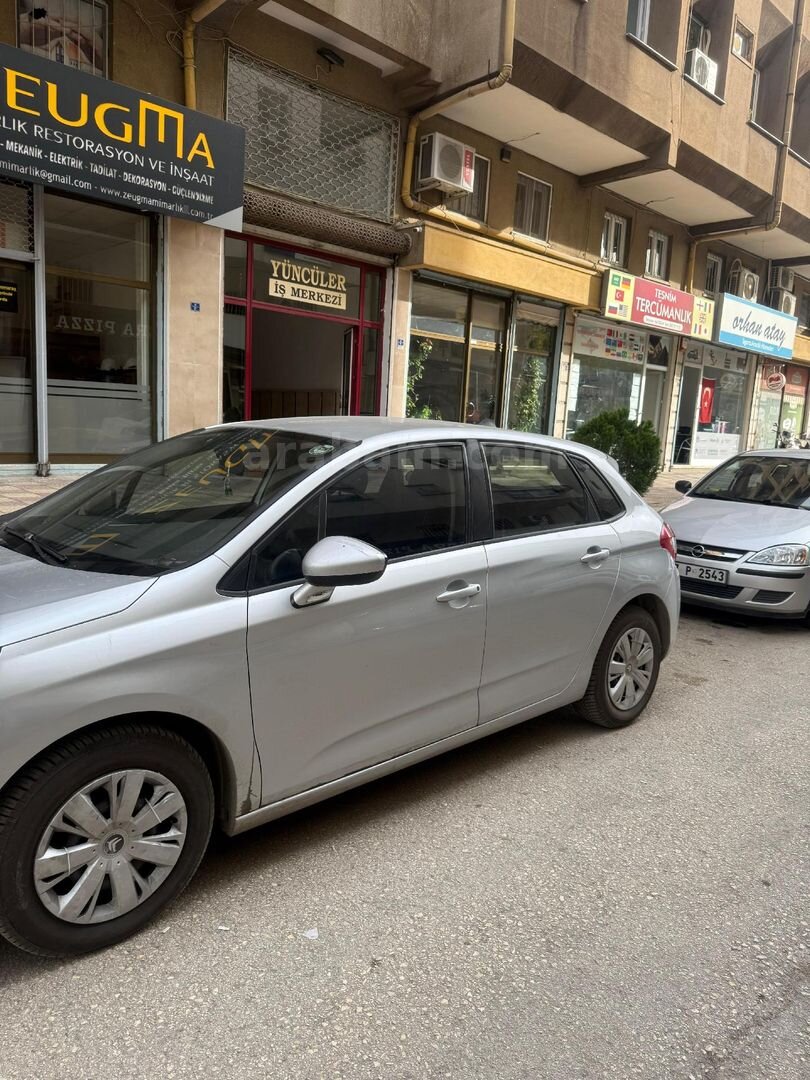 Sahibinden Citroen C4 1.6 HDi Confort 2012 Model Gaziantep 260.000 km Gri (Gümüş) 2