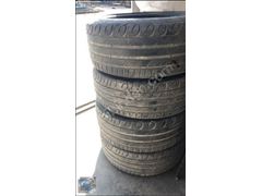 245 40 ZR18 97YANAK