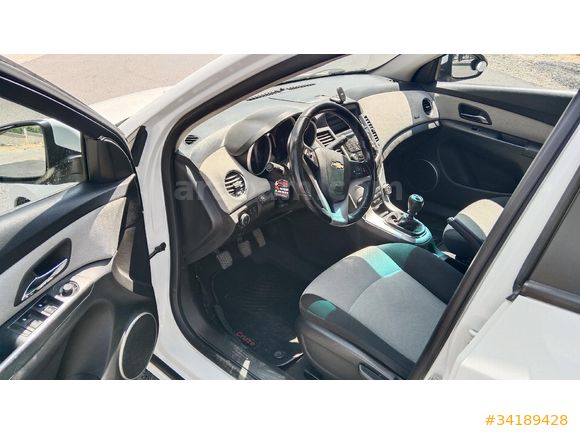 Sahibinden Chevrolet Cruze 1.6 LS 2011 Model