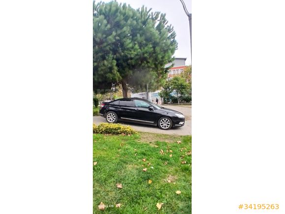 Sahibinden Citroen C5 1.6 HDi Dynamique 2012 Model  CAM TAVANLI FUL PAKET  DEĞIŞEN YOK HASAR  YOK  BIR PARCA CAMIRLUK BOYALI GERI  KALAN  HATASIZ