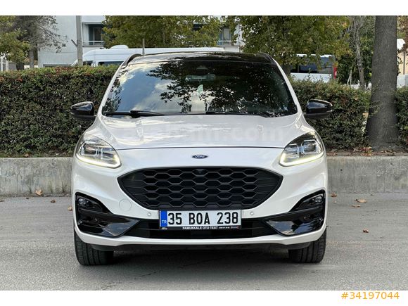 Galeriden Ford Kuga 1.5 EcoBoost ST Line 2023 Model Denizli