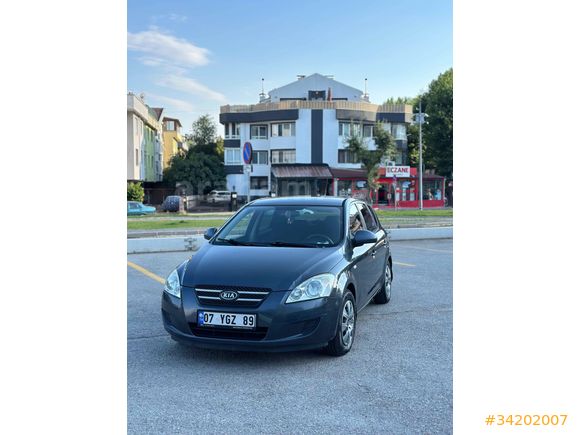 Sahibinden Kia Ceed 1.6 CRDi Cool 2009 Model 