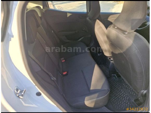 Servis Kayıtlı Renault Clio 1.0 SCe Joy  2022 Model Adana