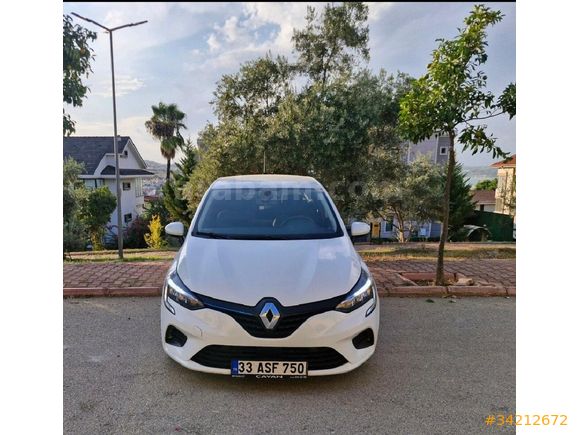 Servis Kayıtlı Renault Clio 1.0 SCe Joy  2022 Model Adana