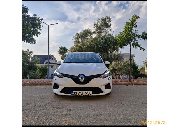 Servis Kayıtlı Renault Clio 1.0 SCe Joy  2022 Model Adana