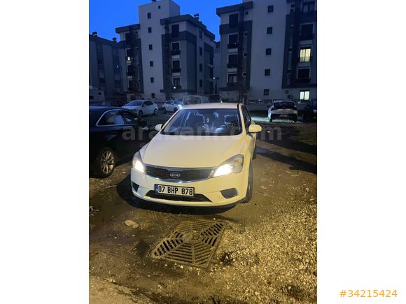 Sahibinden Kia Ceed 1.6 CRDi Cool 2010 Model 