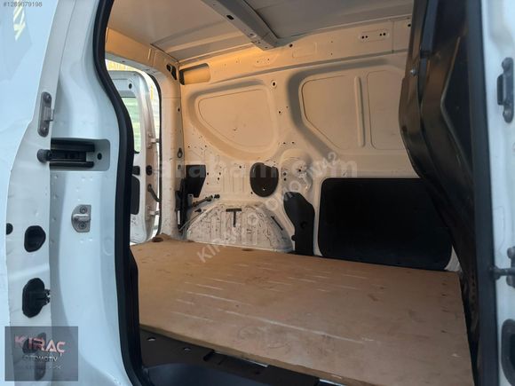 250 BİN PEŞİNAT 2022 MODEL RENAULT EXPRESS VAN JOY 1.5BLUEDCI 95