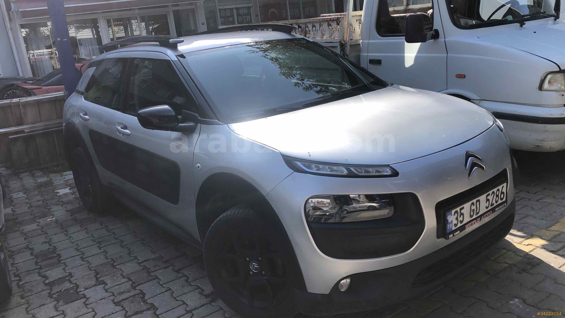 Sahibinden Citroen C4 Cactus 1.6 e-HDi Feel 2016 Model İzmir 1