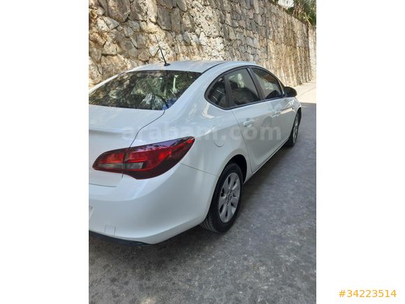 ACİLİYETTEN.  Sahibinden Opel Astra 1.6 Edition Plus 2016 Model
