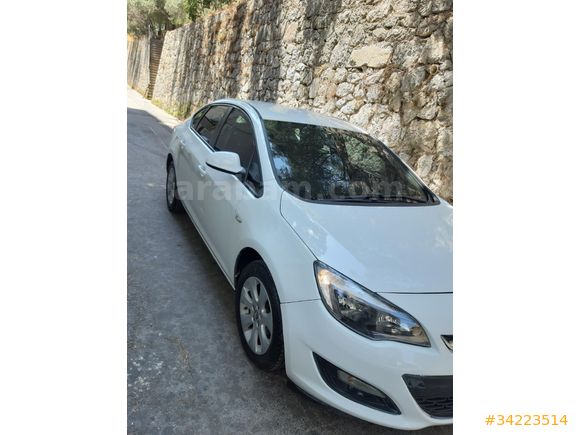 ACİLİYETTEN.  Sahibinden Opel Astra 1.6 Edition Plus 2016 Model