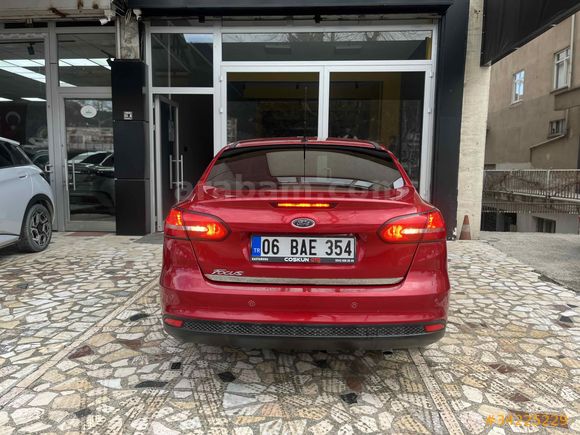 Sahibinden Ford Focus 1.6 Ti-VCT Titanium 2014 2015 trafiğe çıkışlı