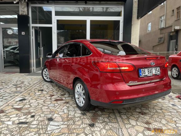 Sahibinden Ford Focus 1.6 Ti-VCT Titanium 2014 2015 trafiğe çıkışlı