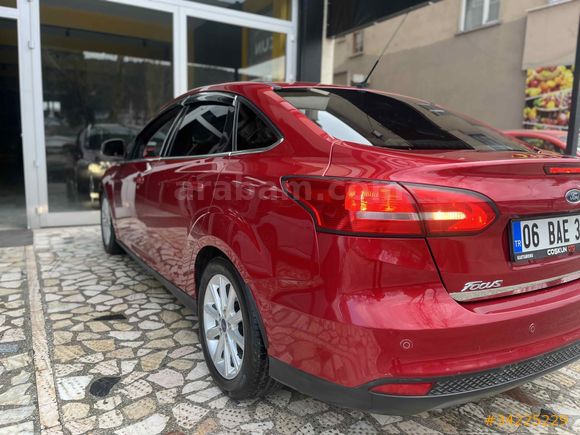 Sahibinden Ford Focus 1.6 Ti-VCT Titanium 2014 2015 trafiğe çıkışlı