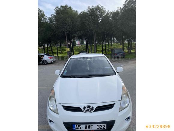 Sahibinden Hyundai i20 1.2 MPI Team 2010 Model 