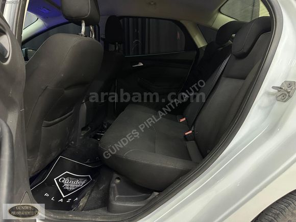2015 / FORD FOCUS 1.6 TDCI / STYLE / MASRAFSIZ / BAKIMLI /