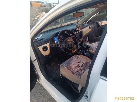Sahibindendüşük km Toyota Corolla 1.4 D-4D Advance 2016 Model